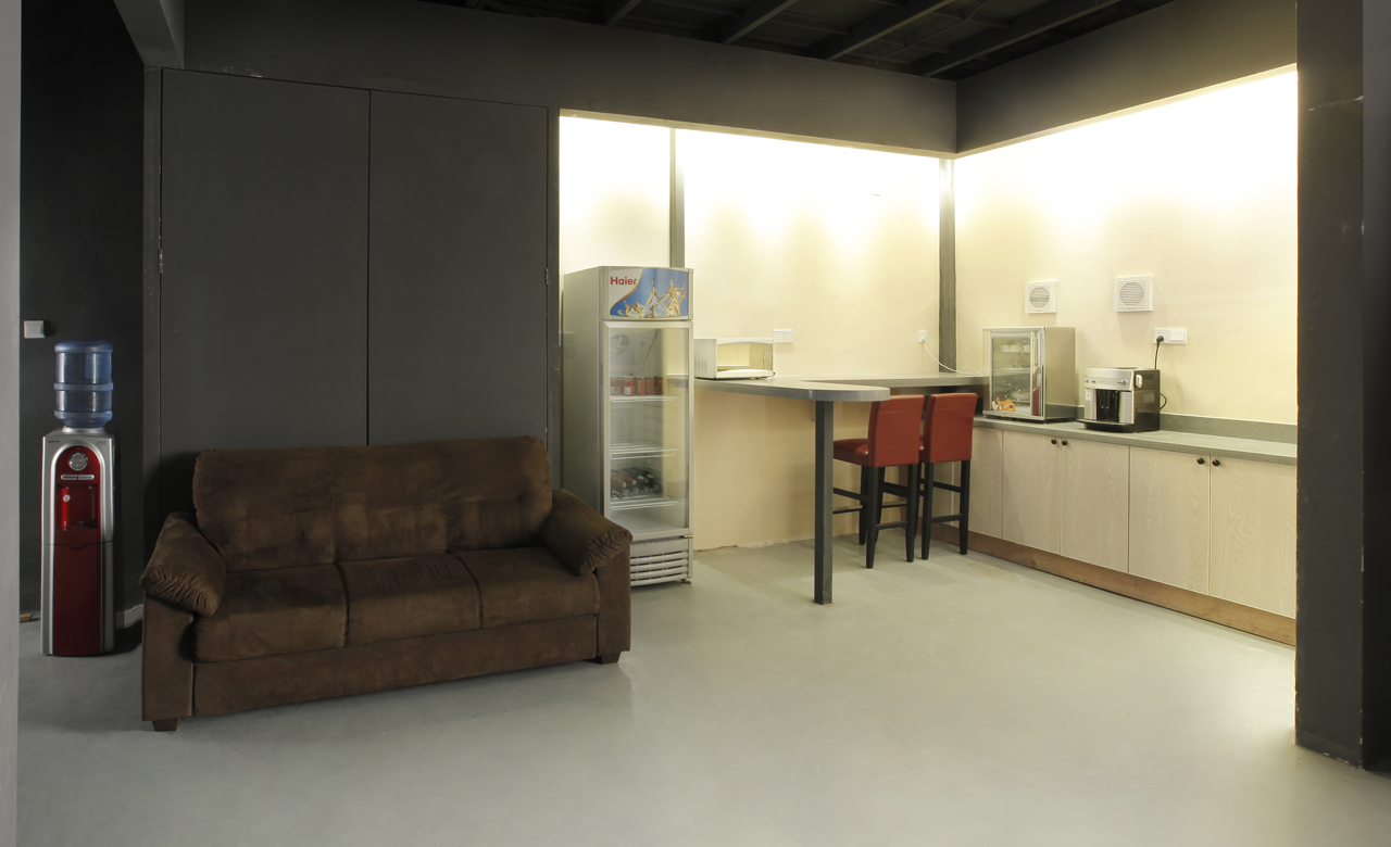 影棚前厅吧台休闲区