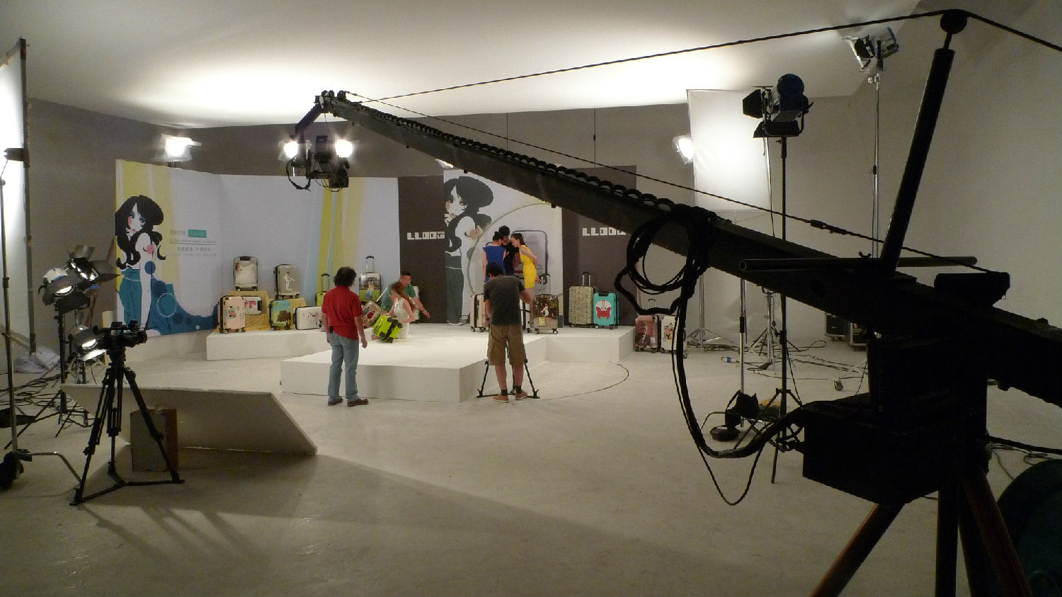 电视购物置景拍摄剧照